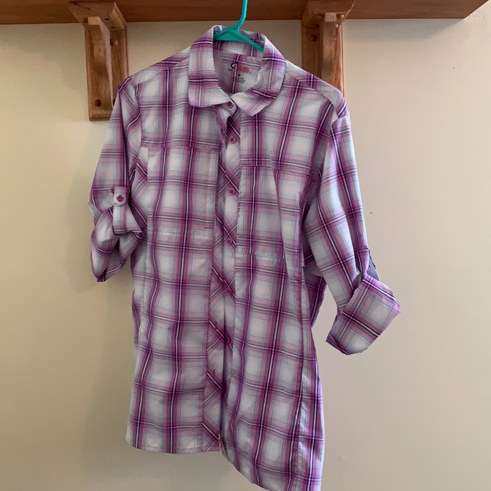 Women’s fishing shirt